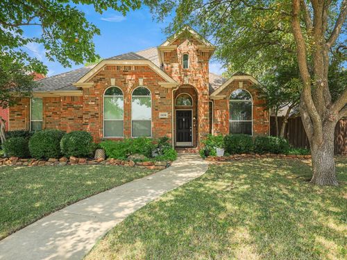 11656 Creekwood Dr, Frisco, TX, 75035-8932 | Card Image