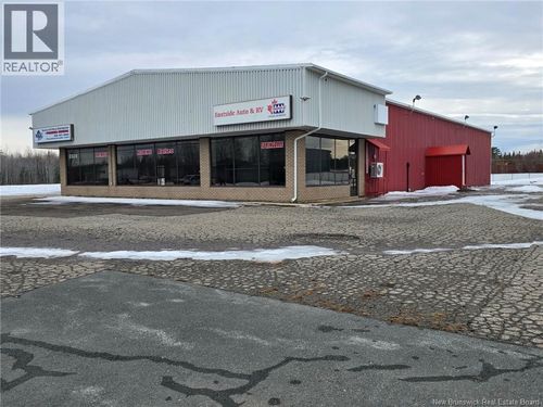 2886 Miramichi Ave, Bathurst, NB, E2A6K8 | Card Image