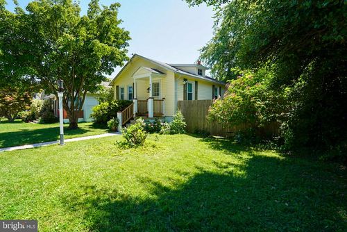 904 Marion Ave, WILMINGTON, DE, 19809-2639 | Card Image