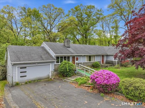 95 Westwood Dr, Easton, CT, 06612-2122 | Card Image