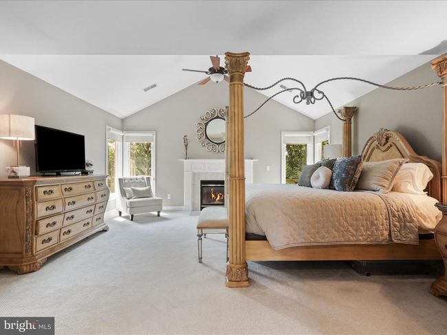 12024 Walnut Branch Rd, House other with 6 bedrooms, 5 bathrooms and null parking in RESTON VA | Image 40