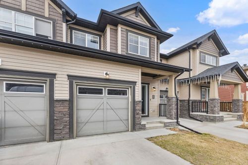 234 Hillcrest Square, Airdrie, AB, T4B4B3 | Card Image