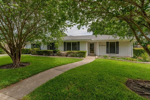 1700 N 30th St, Nederland, TX, 77627-6509 | Card Image