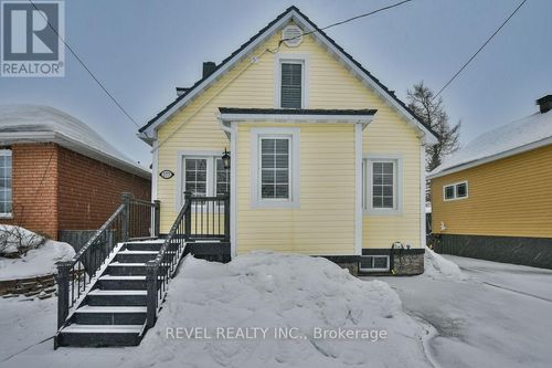 277 Tamarack St, Timmins, ON, P4N6R3 | Card Image
