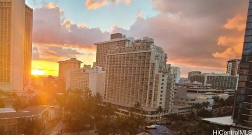 apt-1504-2410 Cleghorn St, Honolulu, HI, 96815-3119 | Card Image