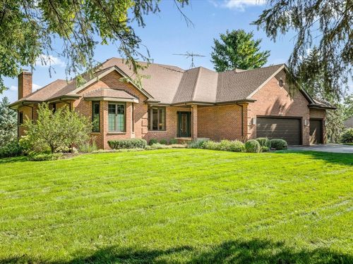 1198 Tuneberg Pkwy, Belvidere, IL, 61008-7935 | Card Image