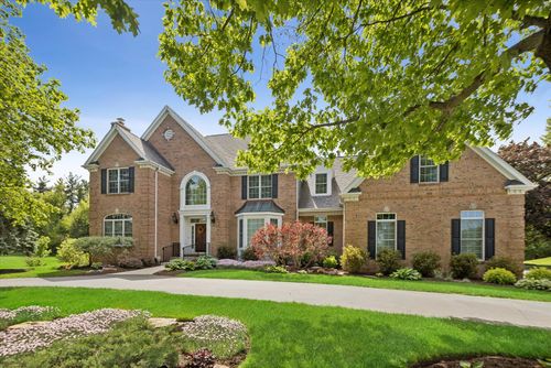 5606 Winding Rd, Crystal Lake, IL, 60014-4627 | Card Image