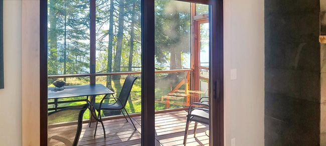 869 S Shore Rd, House other with 2 bedrooms, 2 bathrooms and null parking in LA POINTE WI | Image 10