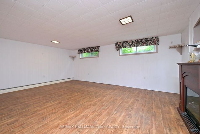 17 Elm St, House other with 3 bedrooms, 2 bathrooms and 3 parking in Alliston ON | Image 24