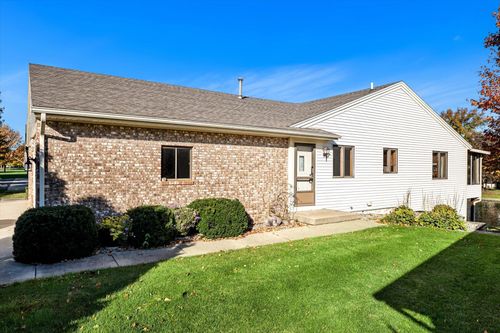 871 Bayou Drive Sw, Byron Center, MI, 49315 | Card Image