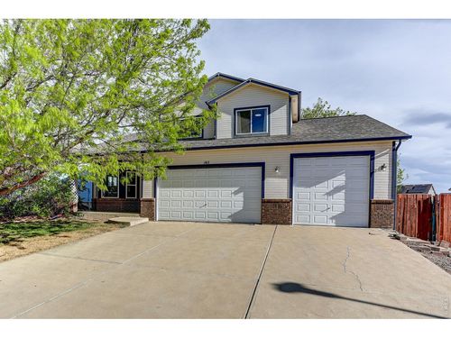 145 Falcon Cir, Mead, CO, 80542-9786 | Card Image