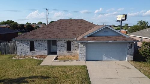 401 James Loop, Killeen, TX, 76542-3876 | Card Image