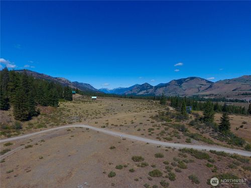 1 Perrow Dr, Winthrop, WA, 98862-5803 | Card Image
