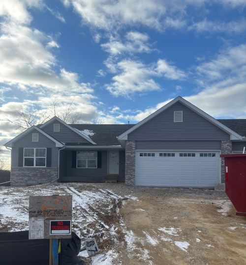 1368 Joanne Ter, BYRON, IL, 61010-9725 | Card Image