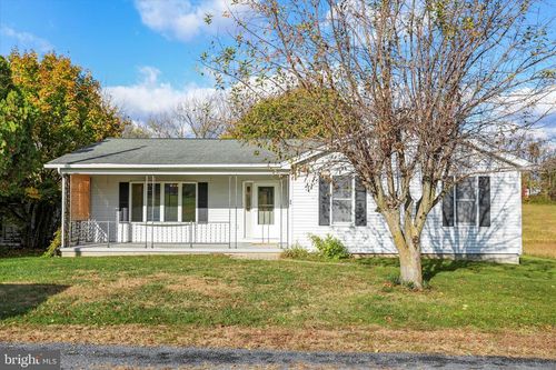 80 Honeysuckle Ave, Woodstock, VA, 22664-2020 | Card Image