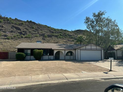 13625 N 15th Dr, Phoenix, AZ, 85023-6102 | Card Image