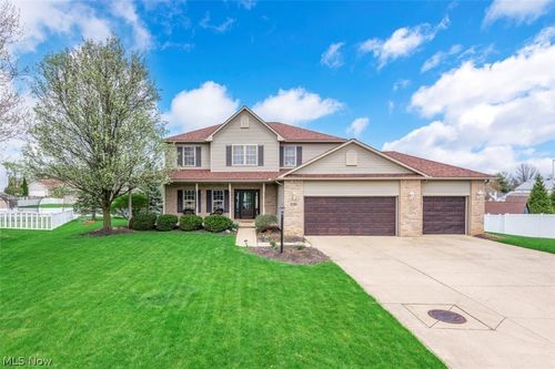 1615 Clemson Dr, Brunswick, OH, 44212-6101 | Card Image