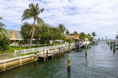 126 Anchorage Dr S, North Palm Beach, FL, 33408-5025 | Card Image