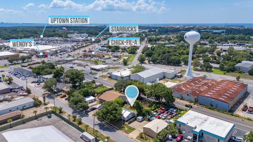 21 Kelly Ave Ne, Fort Walton Beach, FL, 32548-4412 | Card Image