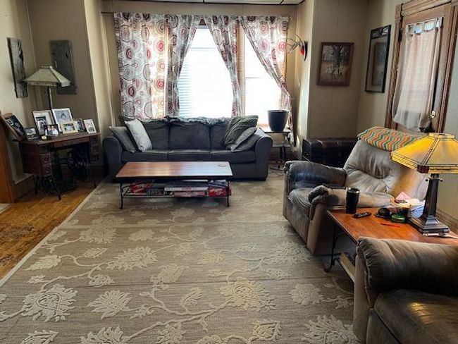 106 N Osceola St, House other with 4 bedrooms, 1 bathrooms and 4 parking in Minooka IL | Image 7