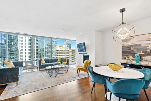 2009-1111 Alberni St, Vancouver, BC, V6E4V2 | Card Image