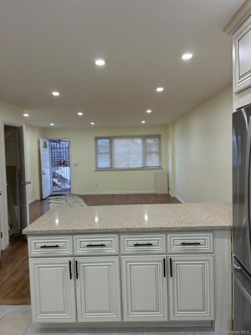 122-52 Springfield Blvd, Springfield Gardens, NY, 11413-1157 | Card Image