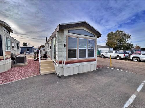 15680 E Colfax Ave, Aurora, CO, 80011-5837 | Card Image