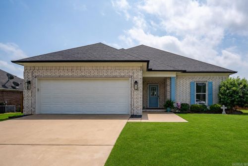 4 Clover Ridge Dr, Vilonia, AR, 72173-9671 | Card Image