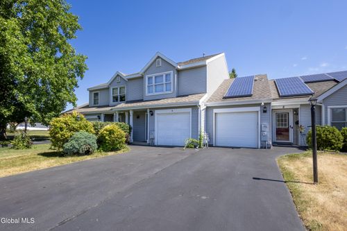 4 Justine Ct, Rensselaer, NY, 12144-9666 | Card Image