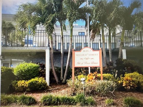 apt-103-9233 Sw 8th St, Boca Raton, FL, 33428-6866 | Card Image