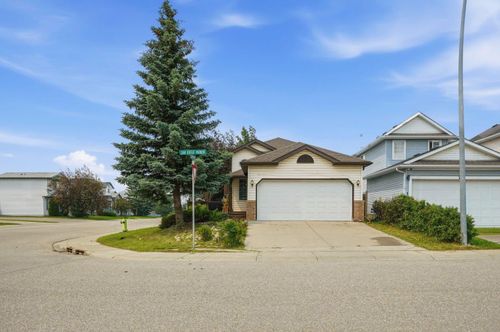 3 San Diego Manor Ne, Calgary, AB, T1Y7A5 | Card Image