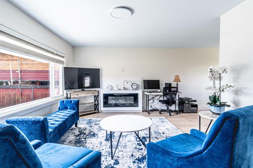 9360 Pinewell Cres, Richmond, BC, V7A2C6 | Card Image