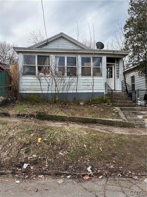 115 S Alvord St, Syracuse, NY, 13203-1534 | Card Image