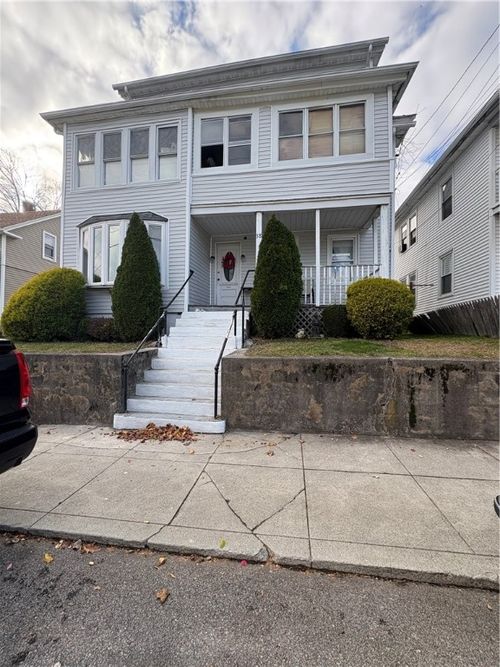 38 East St, West Warwick, RI, 02893-5979 | Card Image