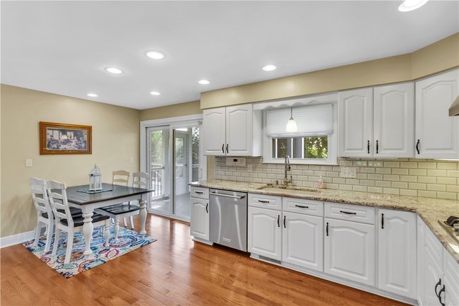 425 Ridge Rd, House other with 3 bedrooms, 4 bathrooms and 2 parking in Hempfield Twp - WML PA | Image 14