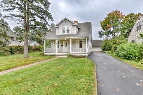 301 Weston Ave, Wausau, WI, 54403-6879 | Card Image