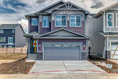 482 Lucas Parade Nw, House detached with 4 bedrooms, 2 bathrooms and 4 parking in Calgary AB | Image 1