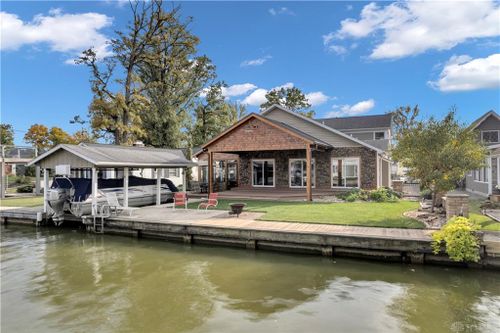 10402 Buckeye Dr, Huntsville, OH, 43324 | Card Image