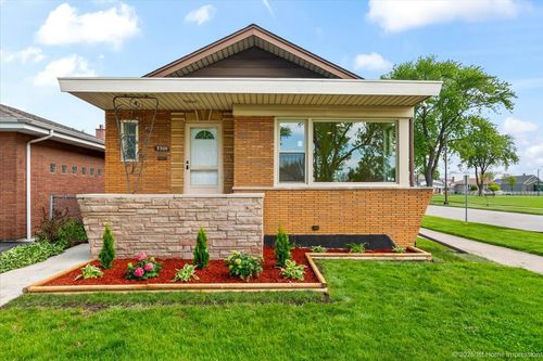 7300 W 61st St, Summit, IL, 60501-1508 | Card Image