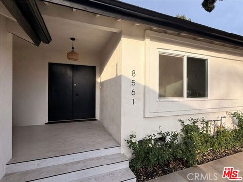 8561 Marklein Ave, North Hills, CA, 91343-5820 | Card Image
