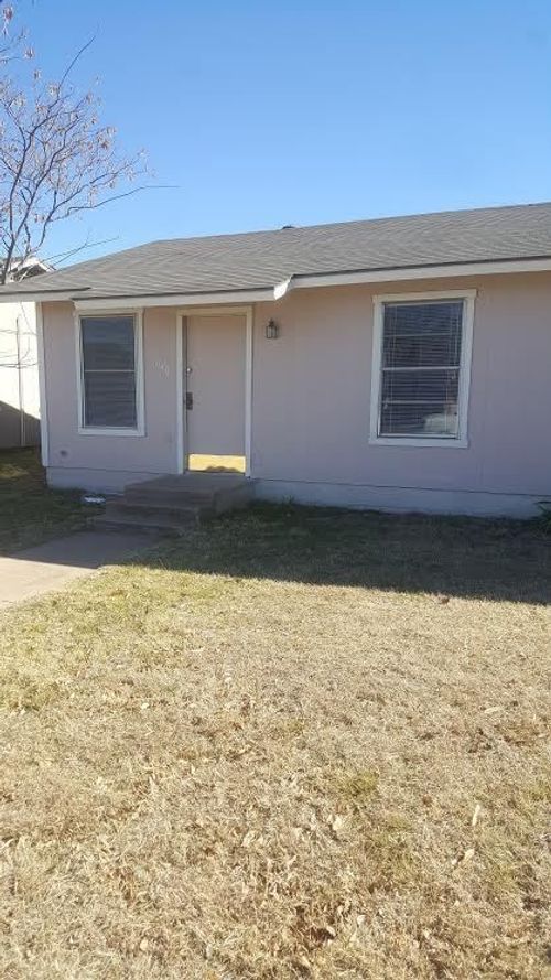 1049 Presidio Dr, Abilene, TX, 79605-3526 | Card Image