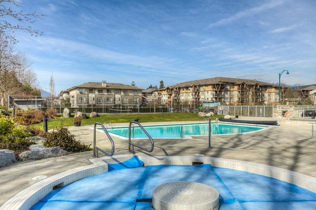 308 - 300 Klahanie Drive, Condo with 1 bedrooms, 1 bathrooms and 1 parking in Port Moody BC | Image 39
