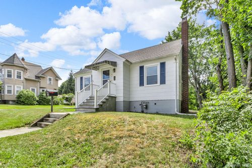 47 Mcguire Ave, Peekskill, NY, 10566-5730 | Card Image