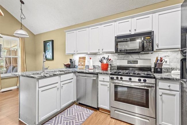 47 Powder Springs St, House other with 6 bedrooms, 3 bathrooms and 4 parking in Hiram GA | Image 19
