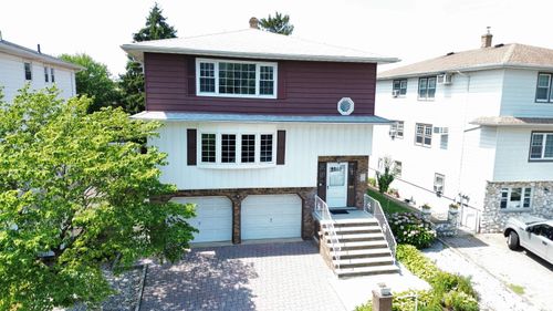 295 Paulanne Ter, Secaucus, NJ, 07094-4014 | Card Image