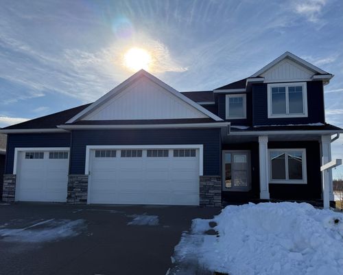 1470 4th St Ne, Byron, MN, 55920-5008 | Card Image