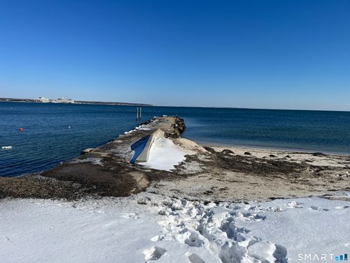 51 Billow Rd, Niantic, CT, 06357-3444 | Card Image