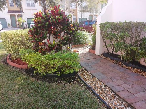 2155 Ne 3rd Ct, Homestead, FL, 33033-6044 | Card Image