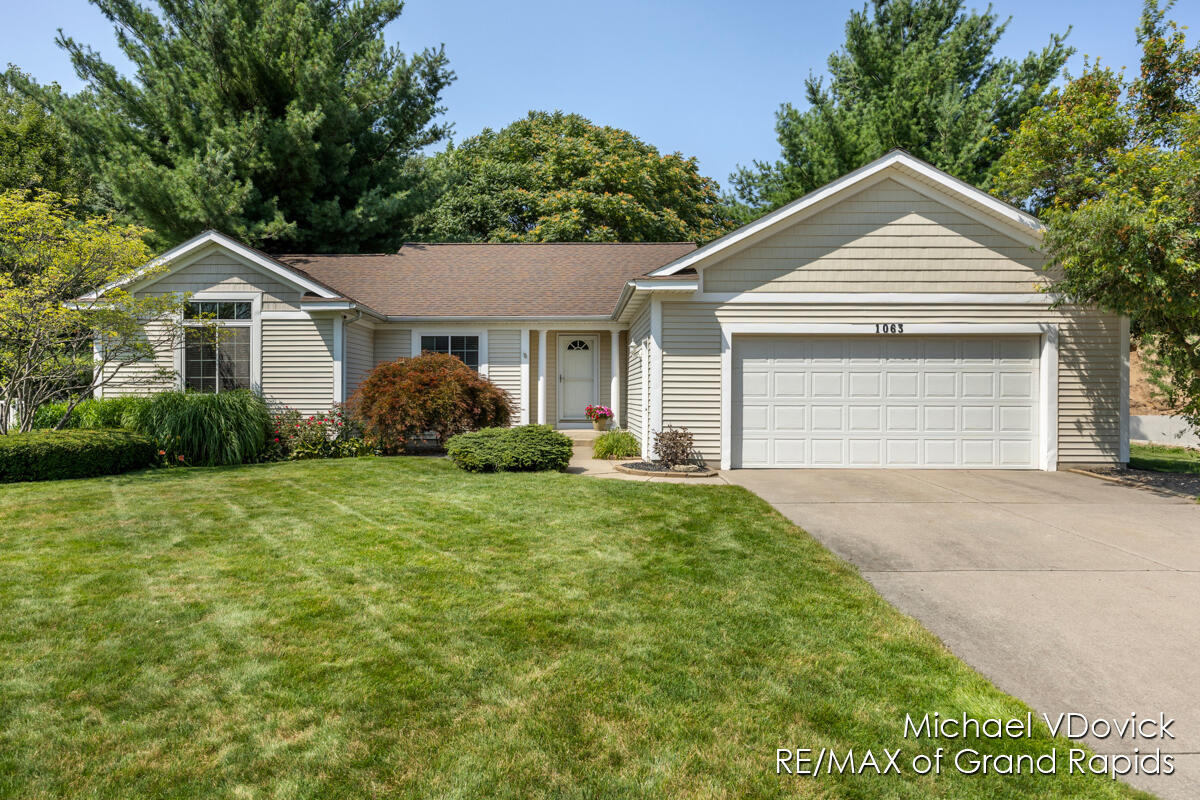 Meadow Dr, Byron Center, MI 49315