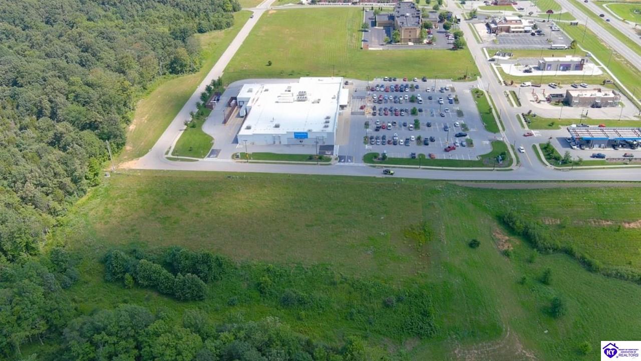 Land in Radcliff 3